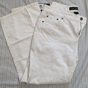 NWT - Ralph Lauren White Jeans with Floral Embroideries